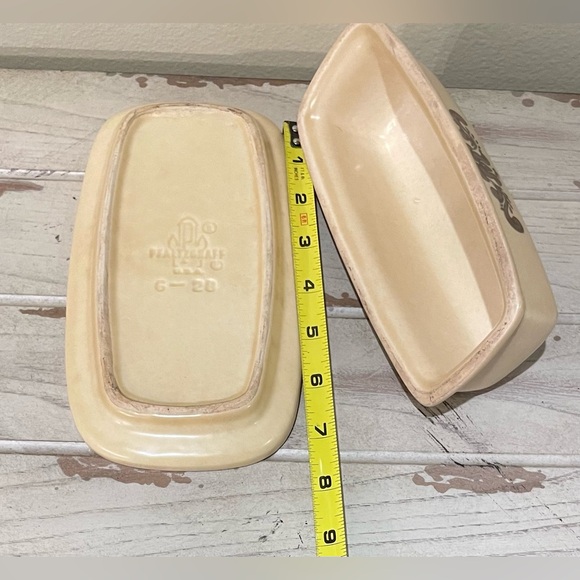 Vintage Pfaltzgraff Village Pattern Cream Beige Covered Butter Dish With Lid - Picture 5 of 6